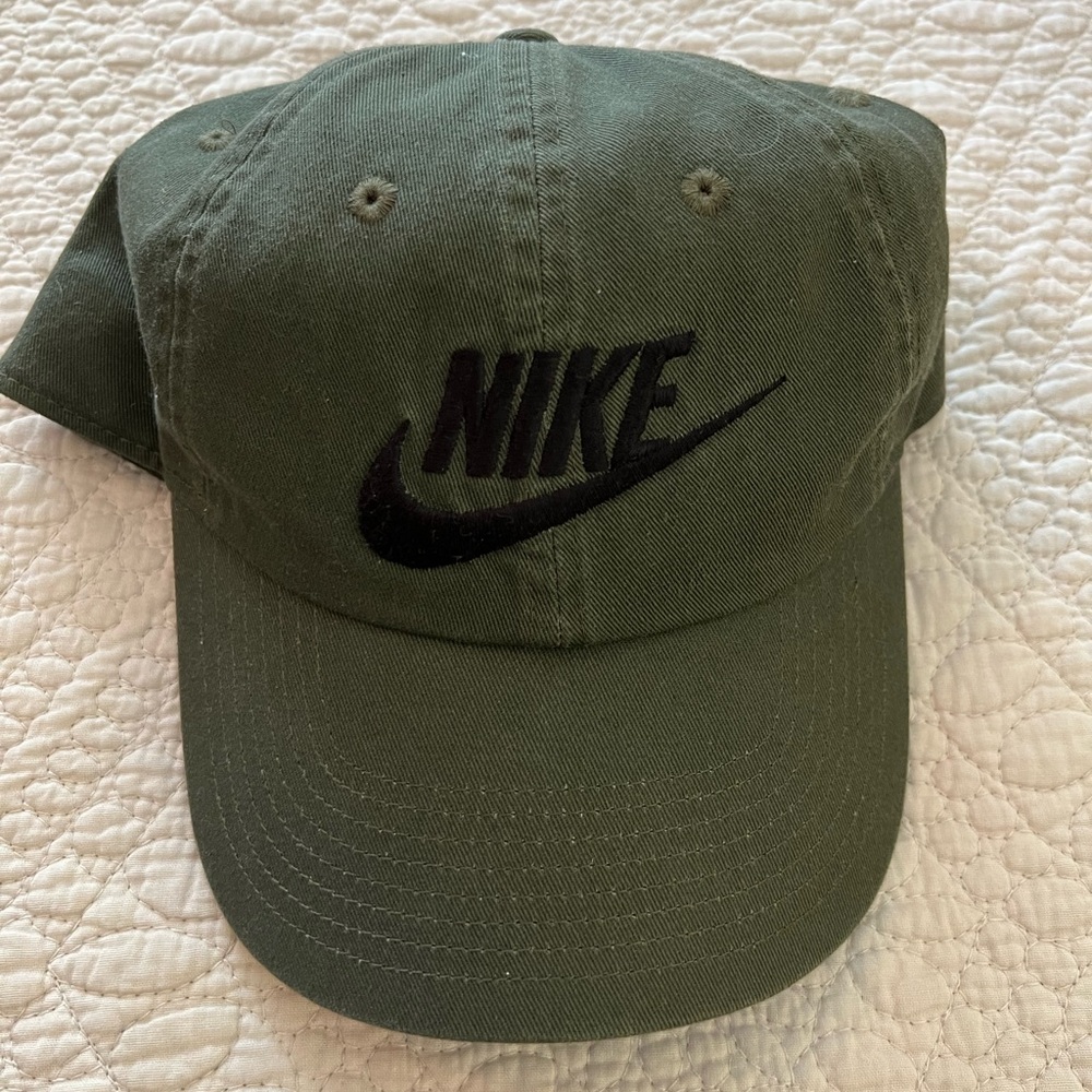 Nike Unisex Olive Green Hat